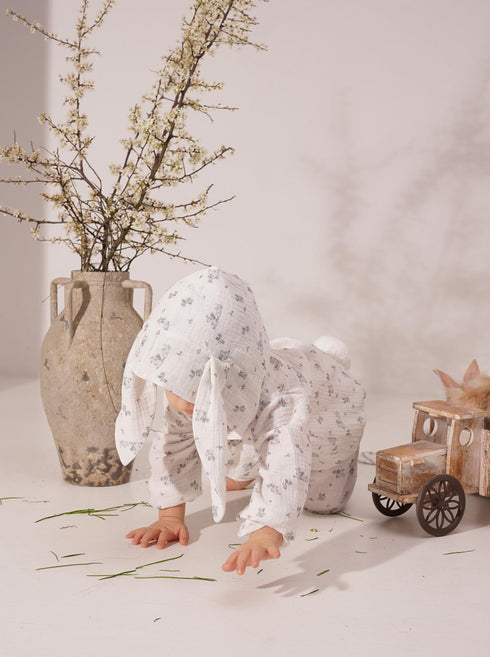 Hanorac din muselina cu iepurasi blue