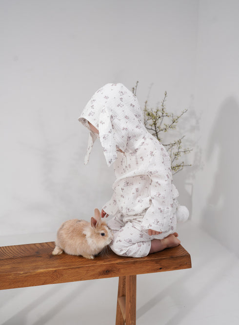 Hanorac cu urechi de iepuras din muselina