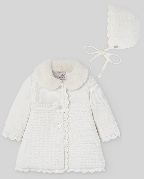 Palton brodat lana 100% cu guler din blana ecologica