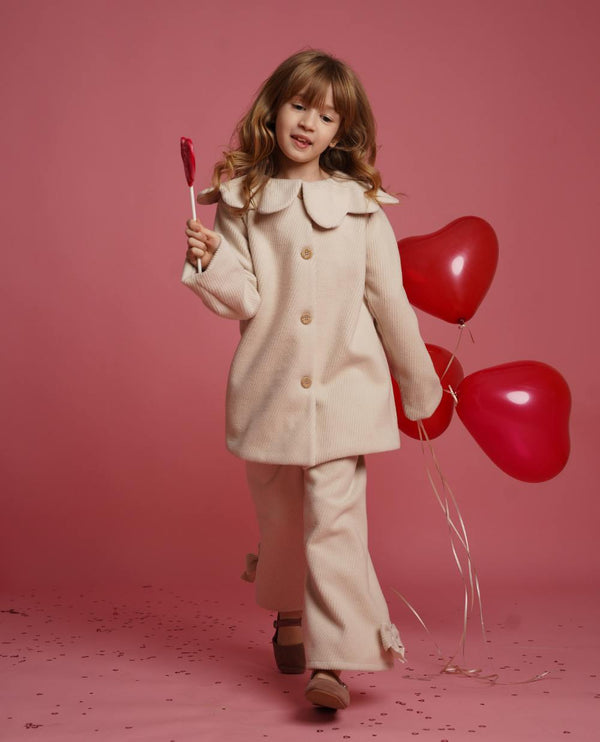 Palton stofa ivoire cu guler floare