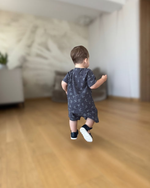 Compleu din muselina cu pasari