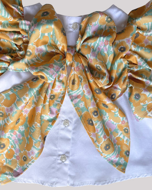 Bluza cu funda si maneci voluminoase