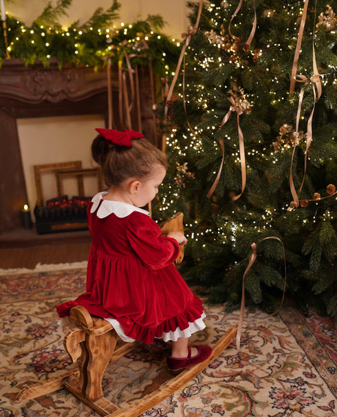 Rochie catifea rosie cu guler floare Astrid