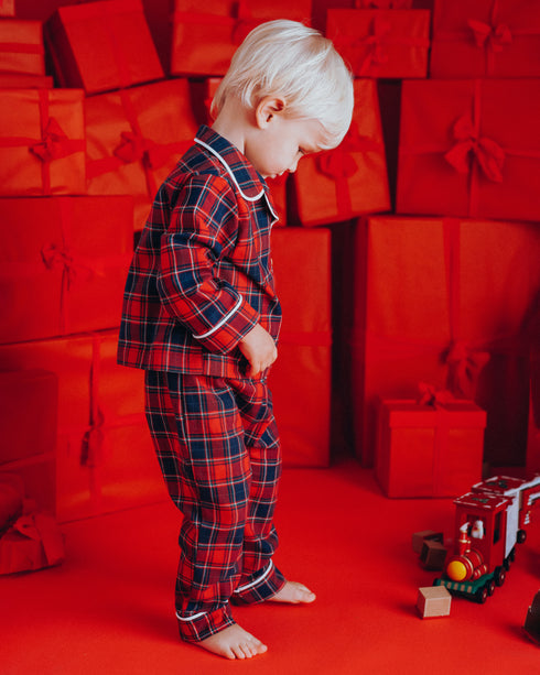 PIJAMA UNISEX CAROURI ROSII