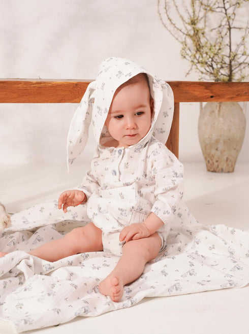 Body din muselina cu urechi de iepuras roz