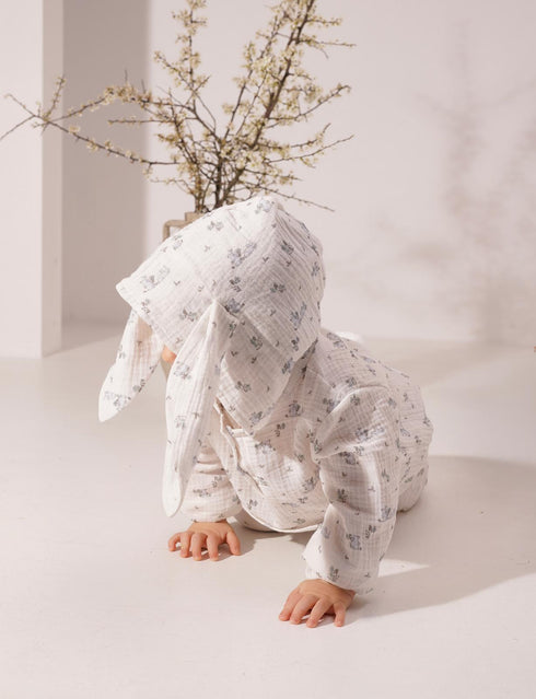 Hanorac din muselina cu iepurasi blue