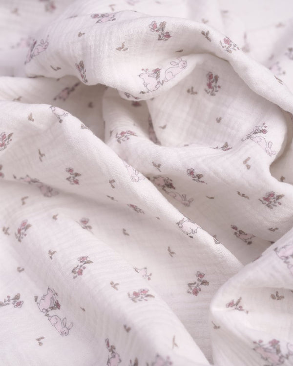 Paturica din muselina cu iepurasi roz