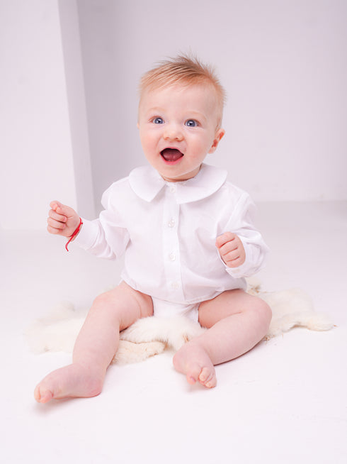 Body alb cu guler rotund