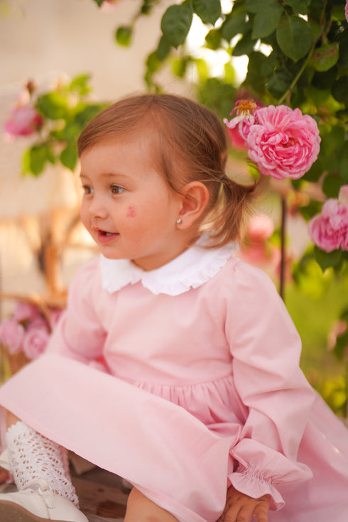 Rochie roz cu guler alb