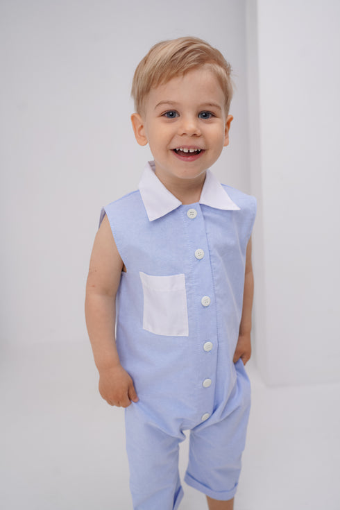 Salopeta albastra cu buzunar alb