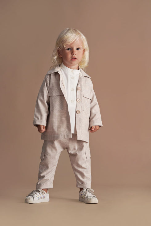 JACHETA CAROURI BEJ GULER ROTUND SI BUZUNARE