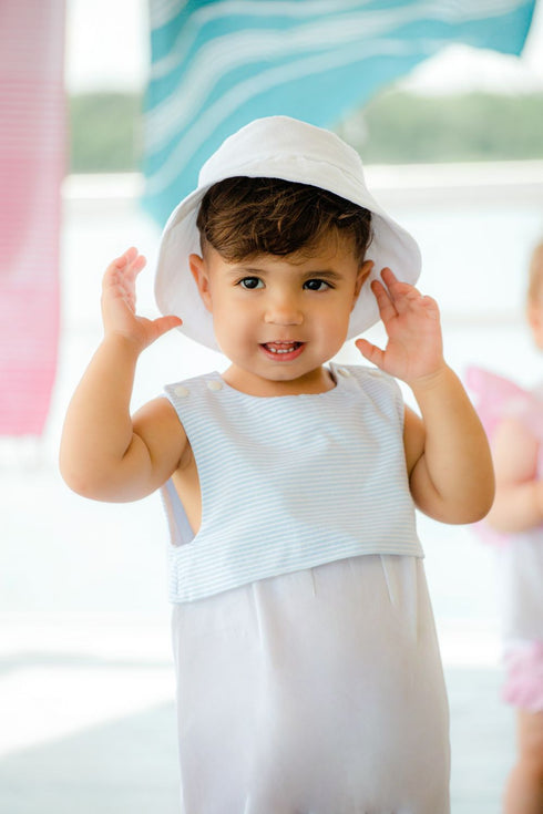 Palarie din bumbac alb