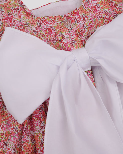 Rochie flori roz si volane albe