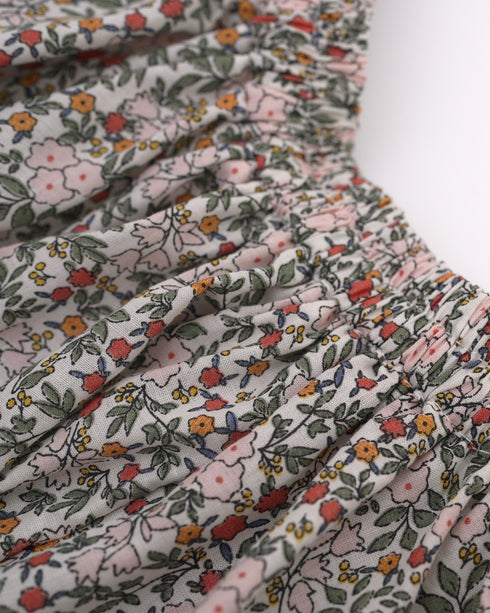 Fusta evazata cu flori