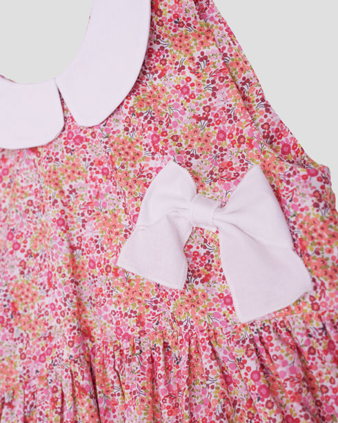 Rochie cu volane si guler alb