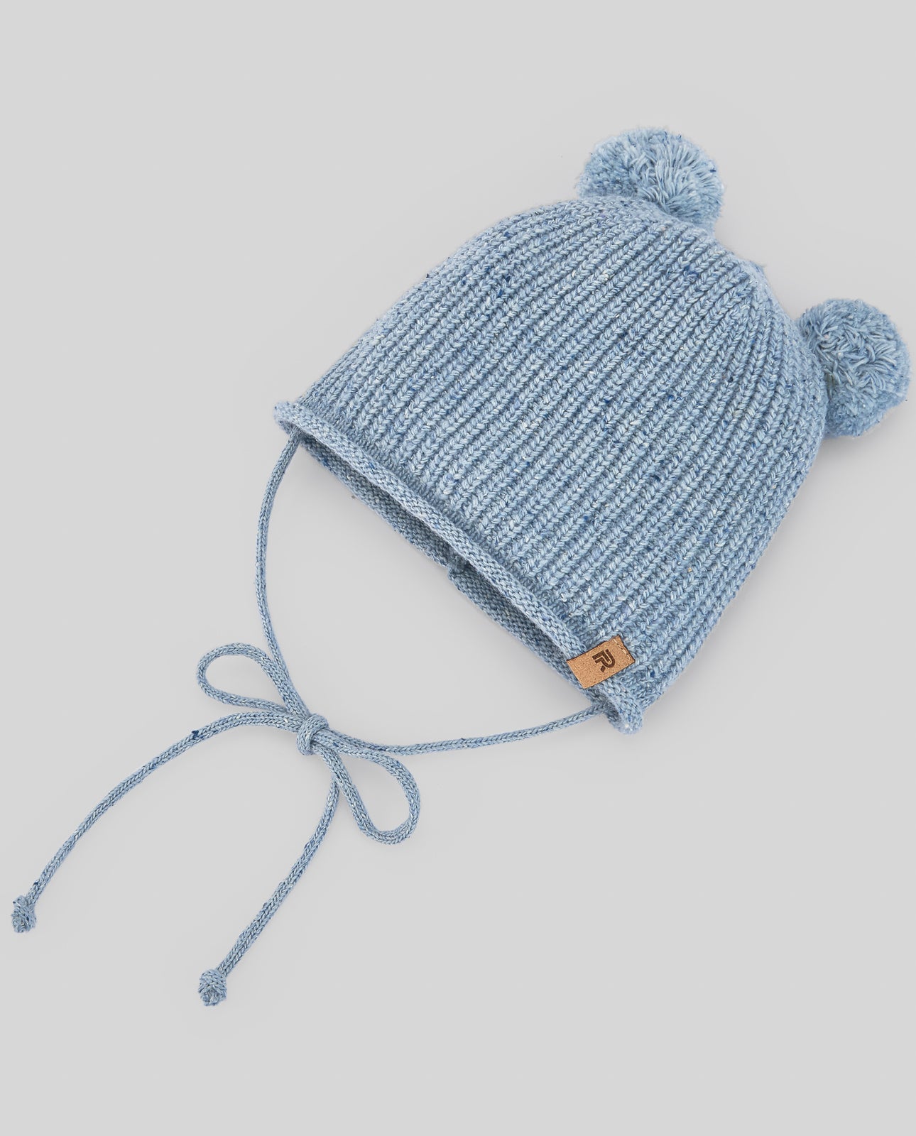 Caciula cu urechi din lana moale albastra