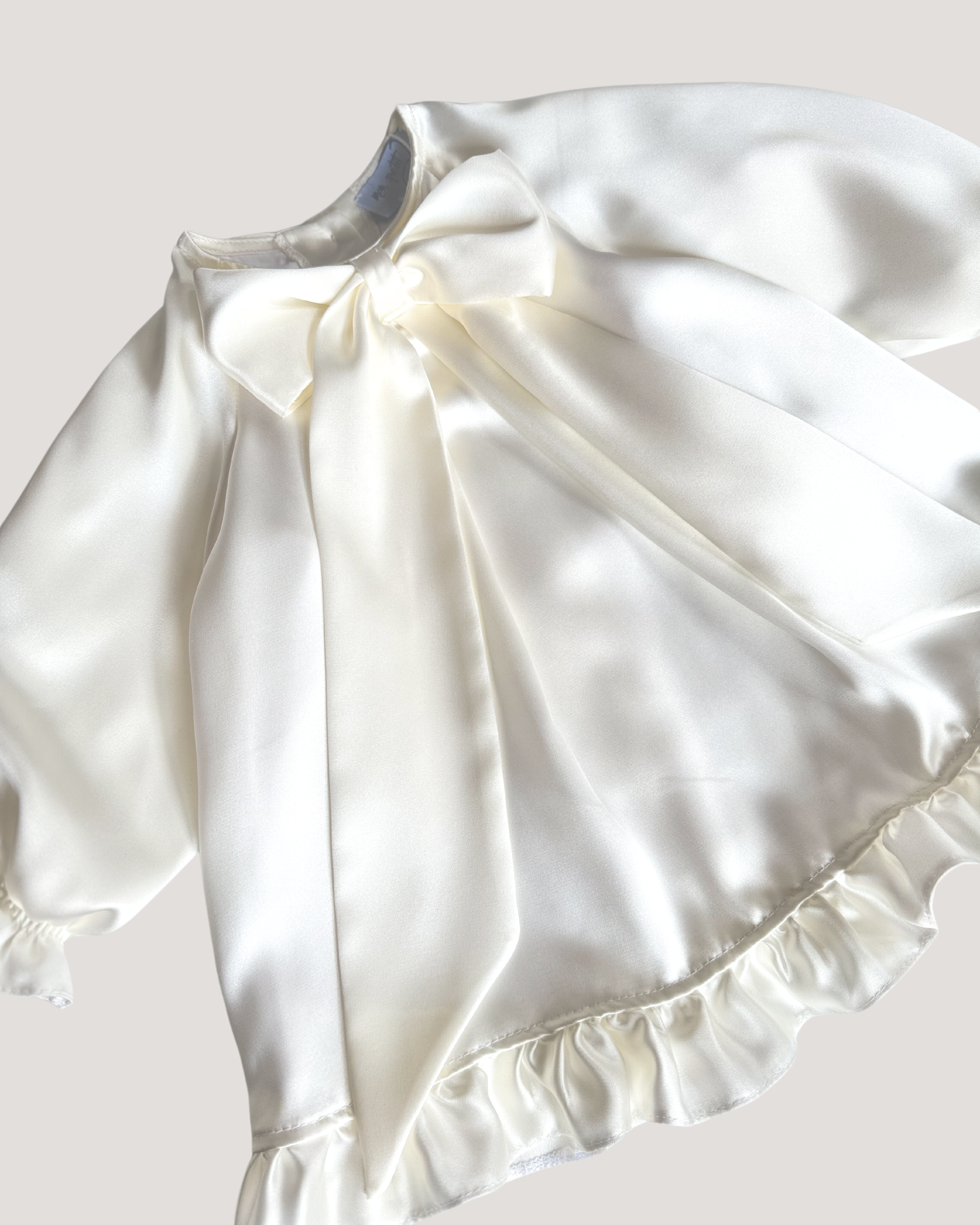 ROCHIE SATIN CU VOLANE