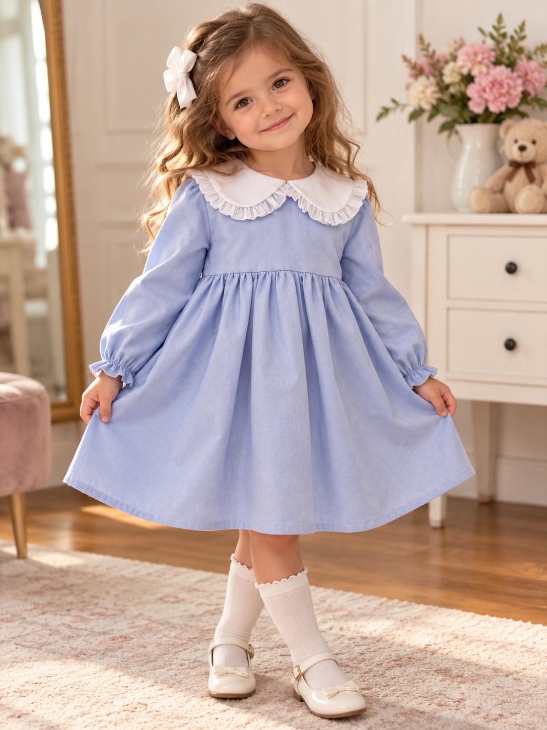 Rochie albastra cu guler alb