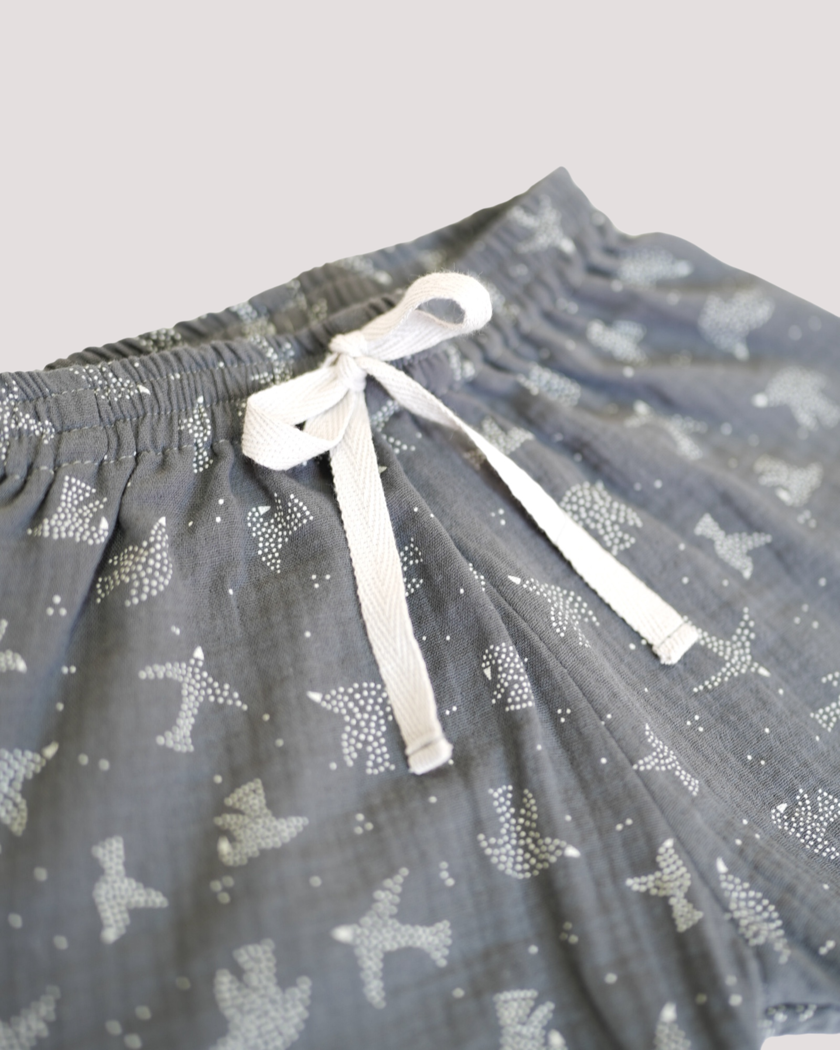 Compleu din muselina cu pasari