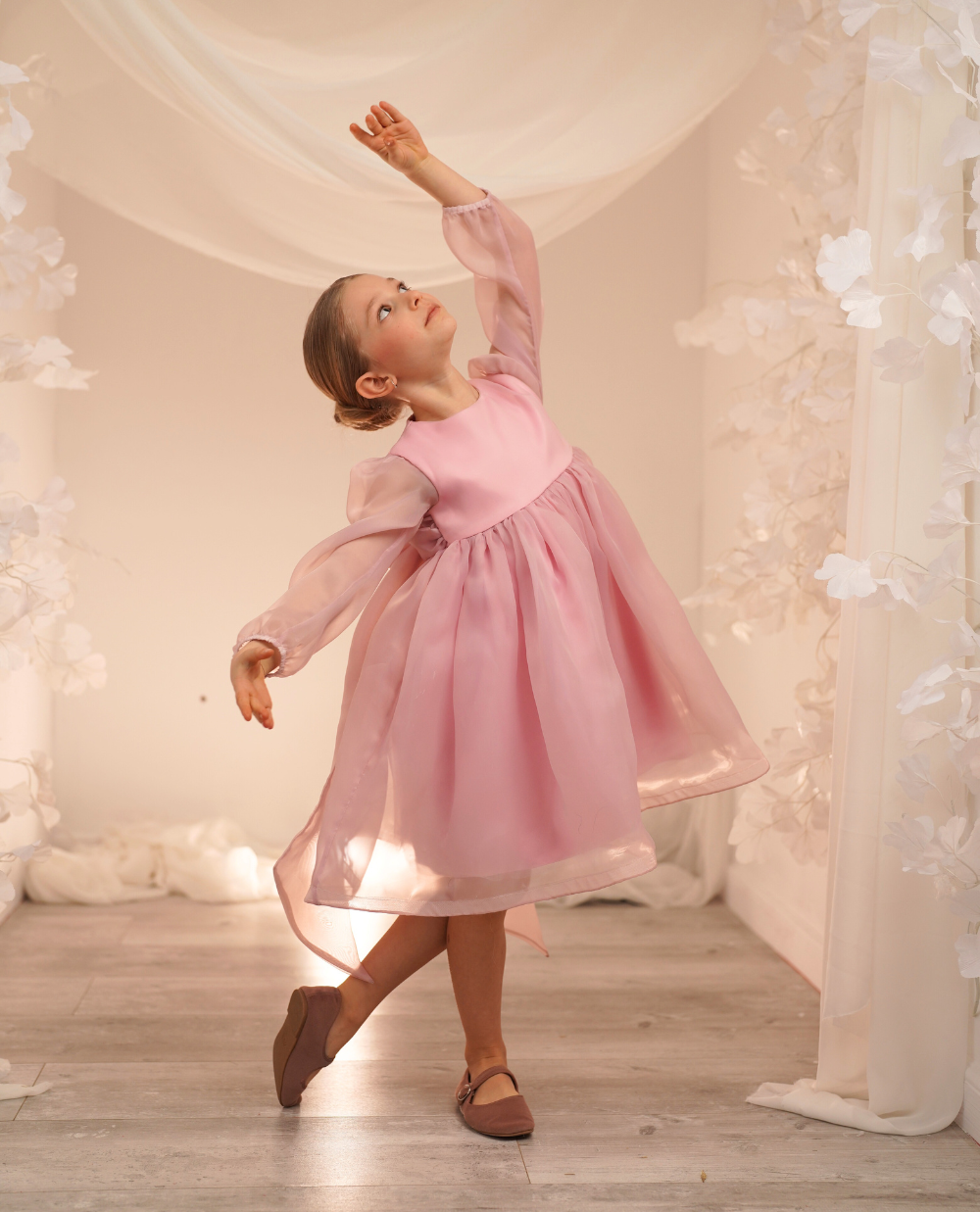 VESTIDO ORGANZA LAZO