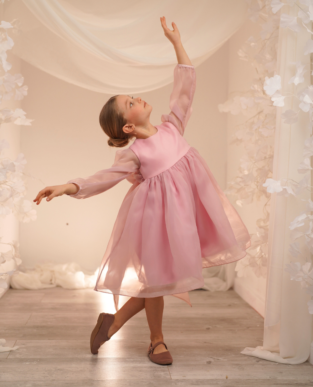 VESTIDO ORGANZA LAZO