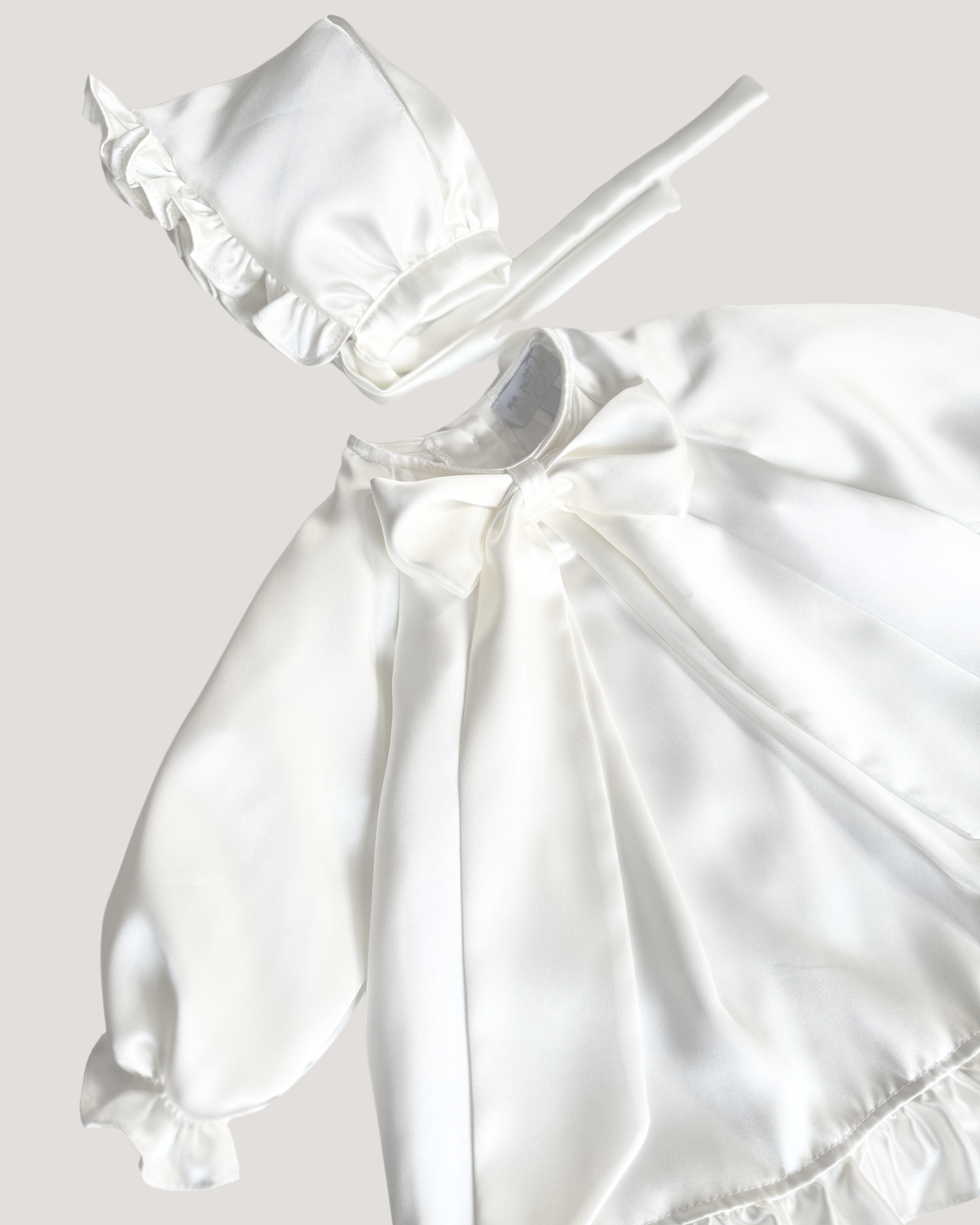 VESTIDO SATÉN VOLANTES