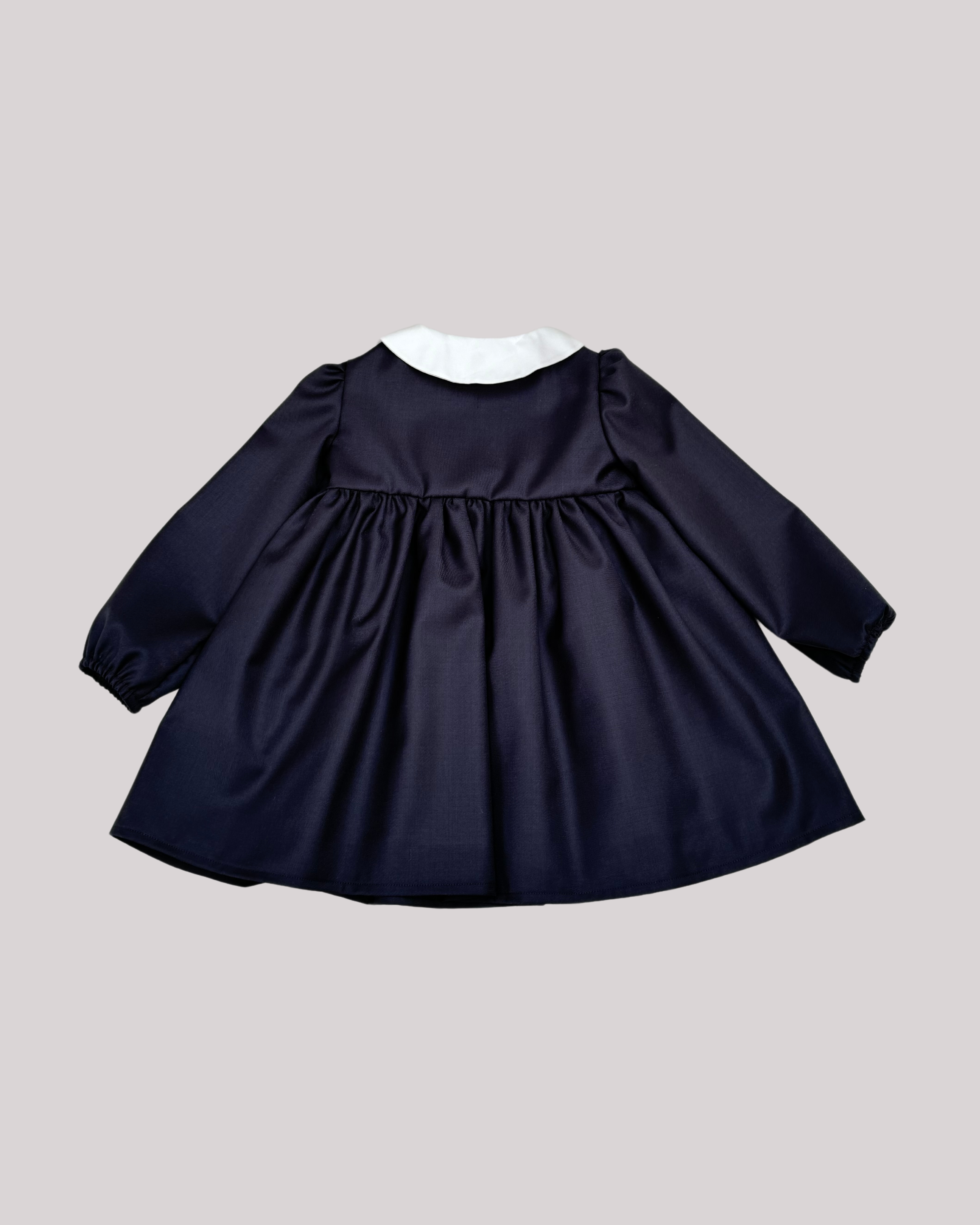 Rochie din stofa blumarin si guler alb