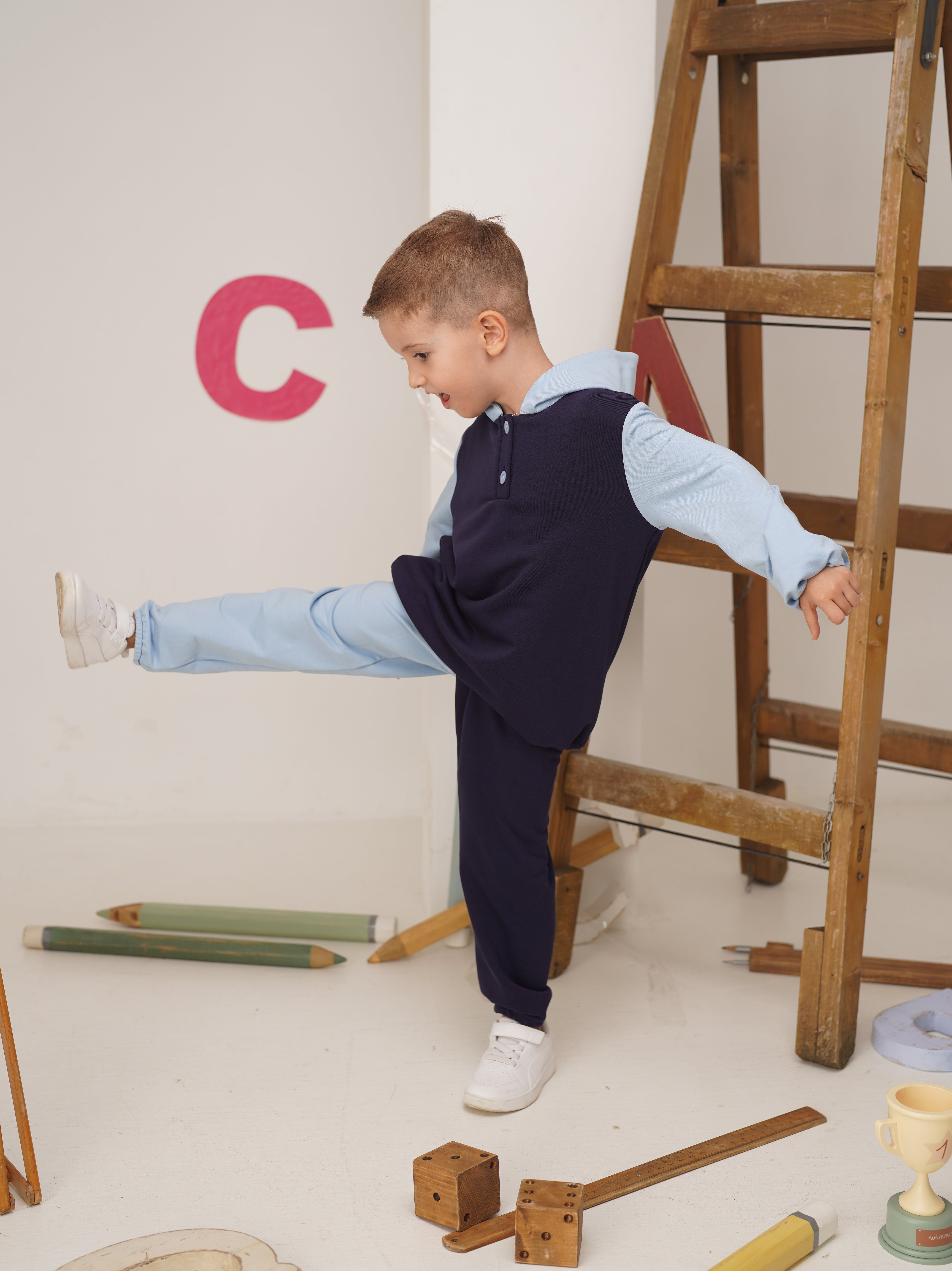 Pantaloni trening din jerse bleumarin/bleu