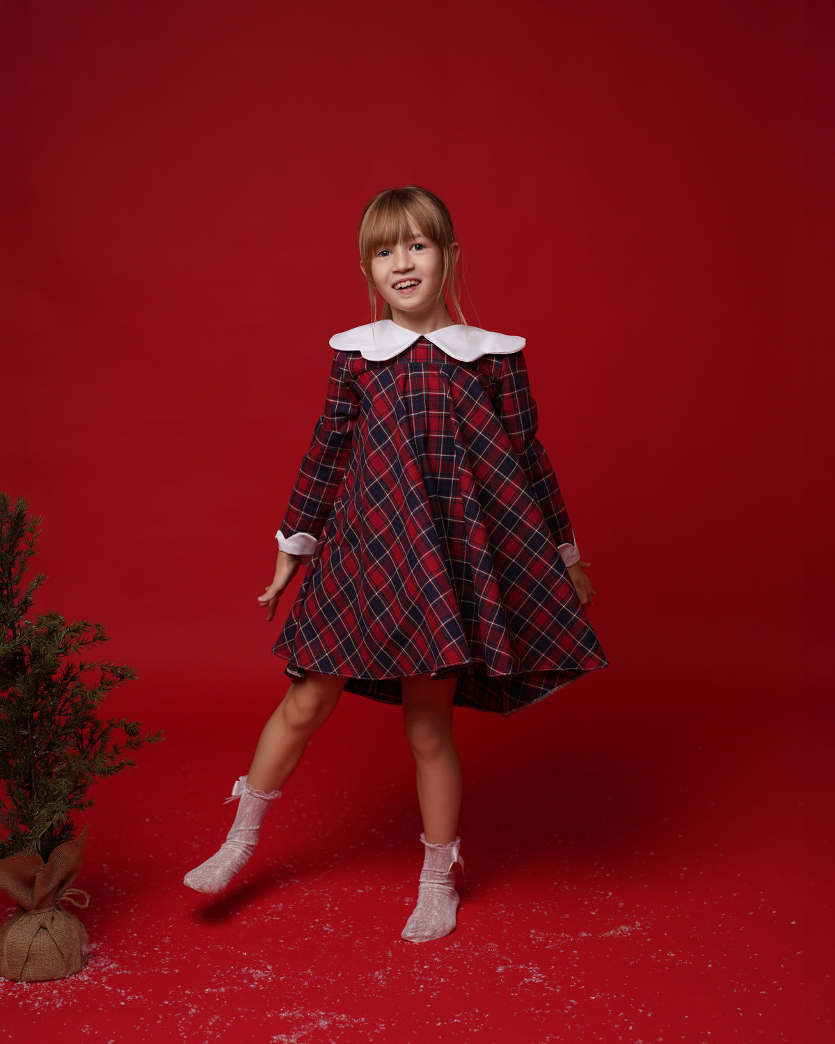 Rochie de Crăciun cu carouri roșii