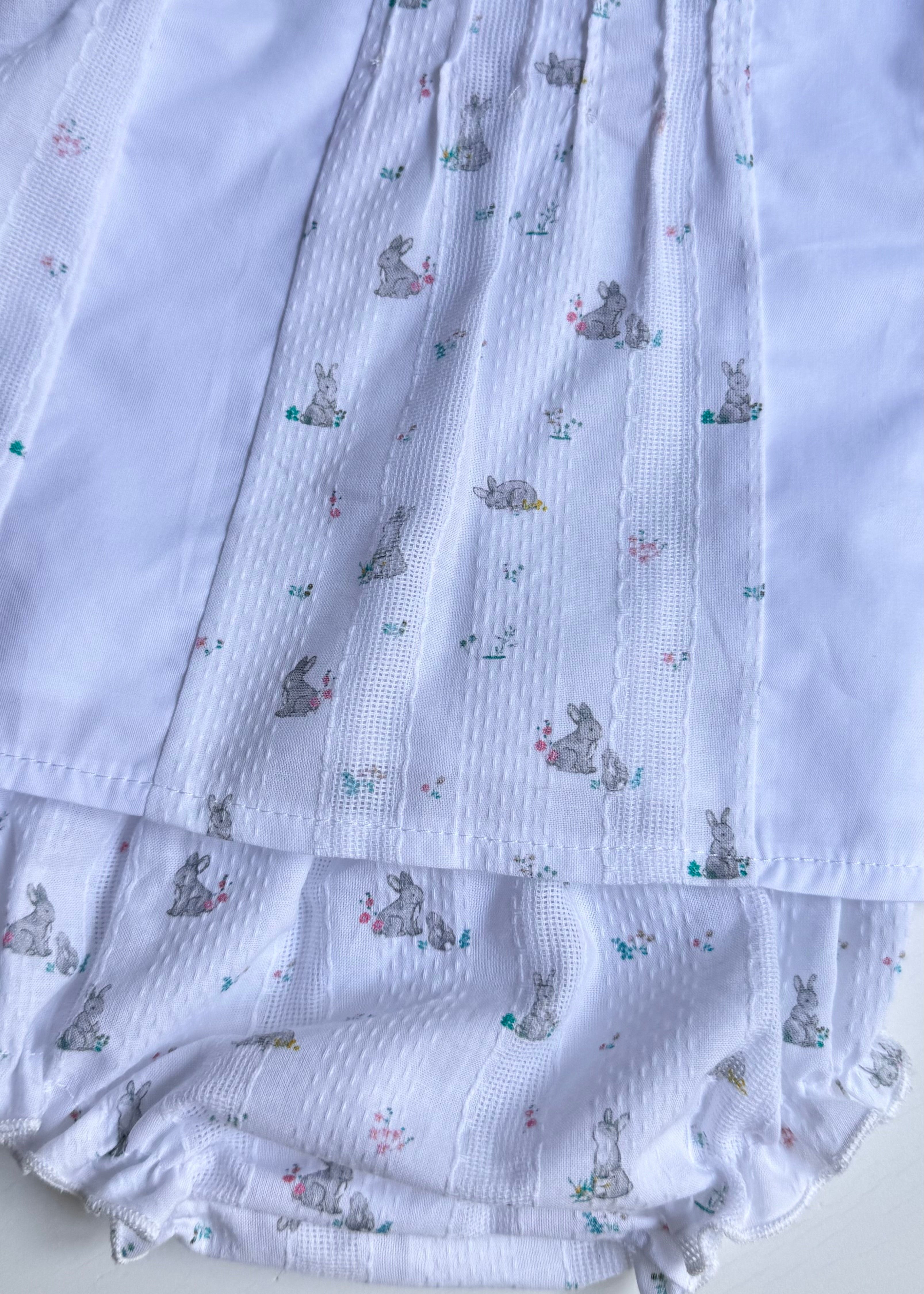 COMPLEU ALB CU IEPURASI