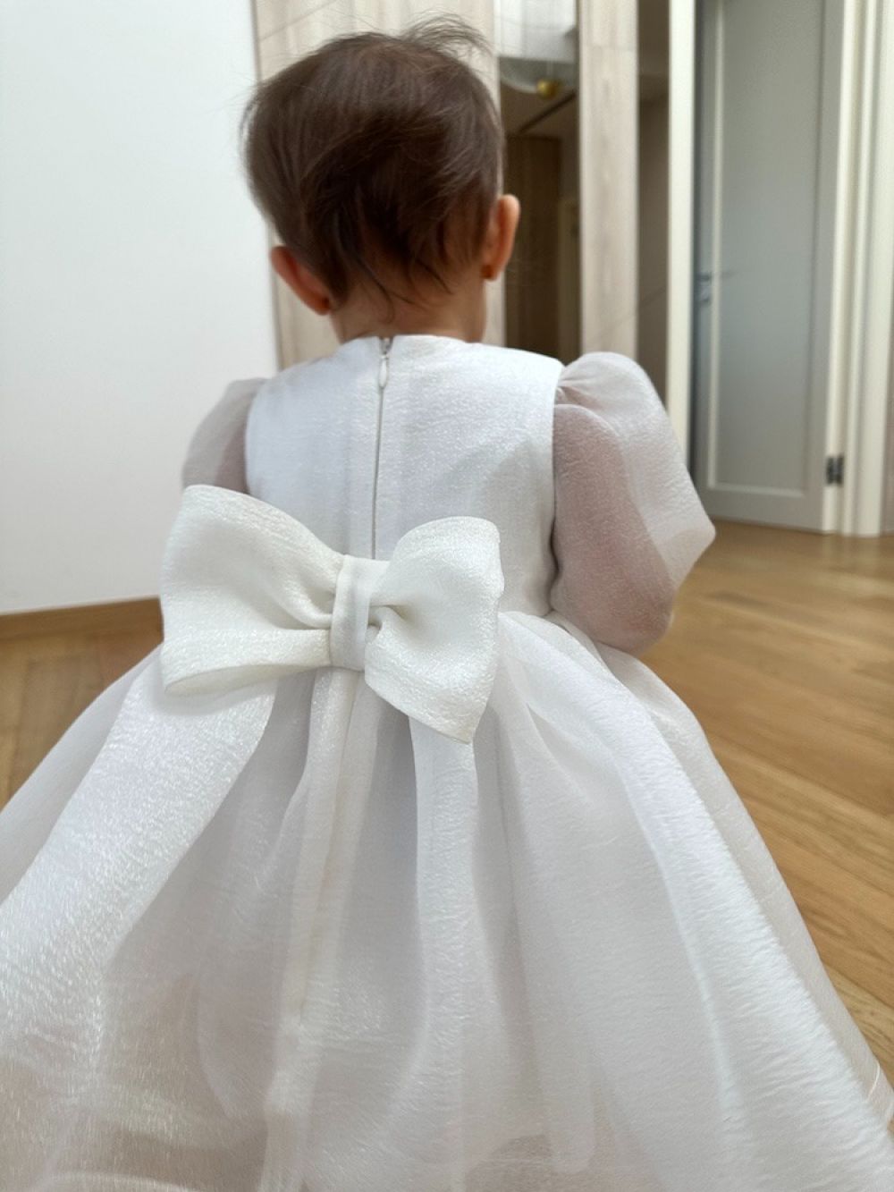 Rochie din organza cu funda oversize