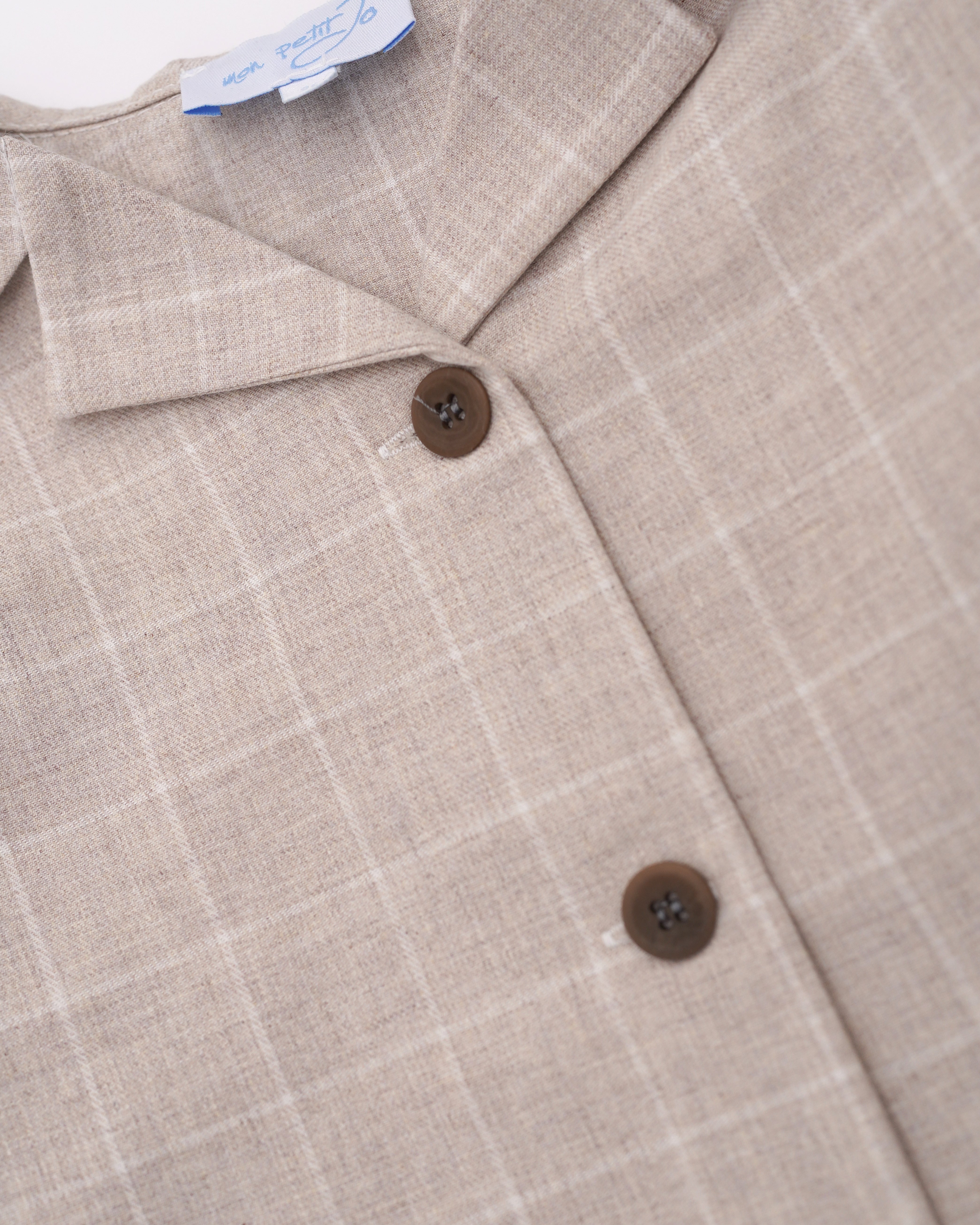 Camasa tip jacheta din stofa bej cu carouri